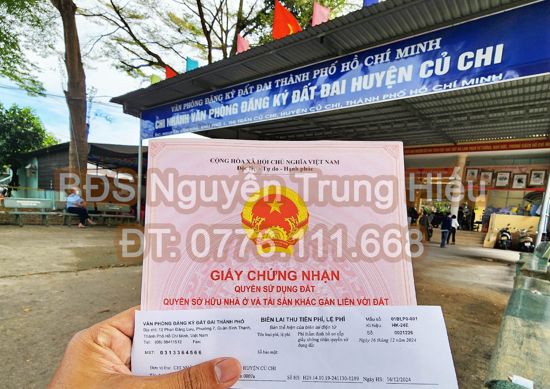 Dịch vụ sang tên nhà đất Củ Chi - Nộp hồ sơ tại văn phòng đăng ký đất đai.jpg (419 KB)